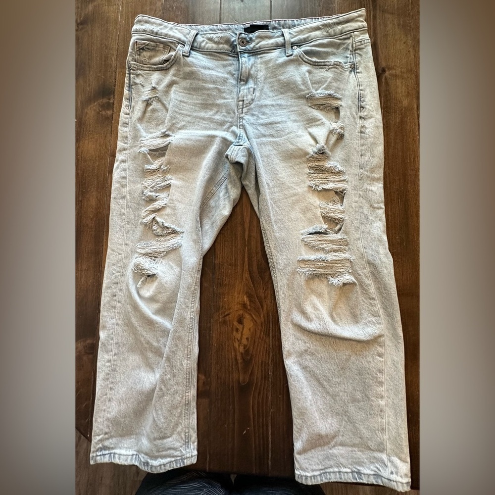 Edgely Light Blue Denim Distressed Jeans - Picture 5 of 9